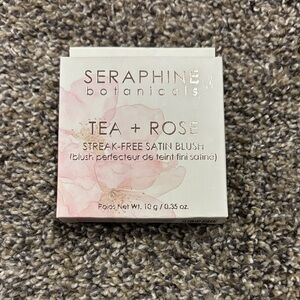 Seraphine Botanicals Tea + Rose Blush in Peach